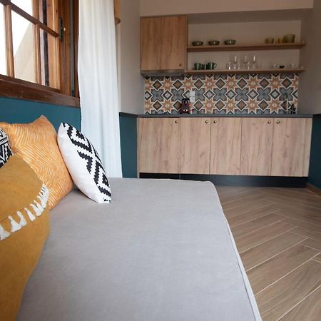 Krissaia Seaside Suites Γαλαξίδι Εξωτερικό φωτογραφία