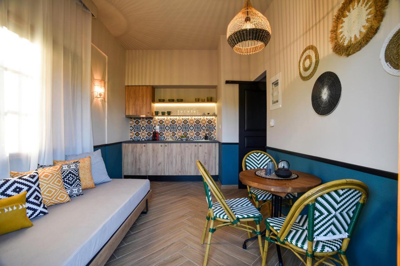 Krissaia Seaside Suites Γαλαξίδι Εξωτερικό φωτογραφία