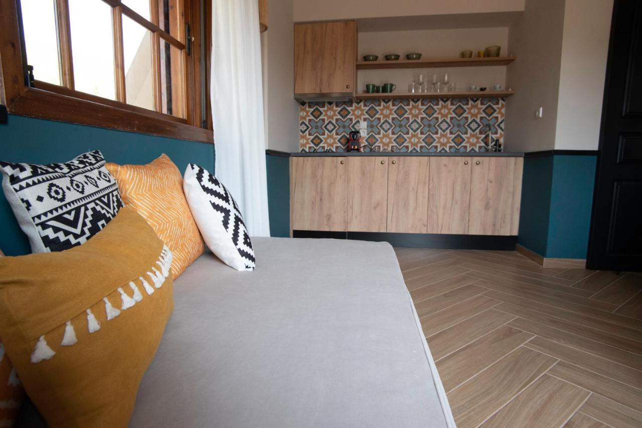 Krissaia Seaside Suites Γαλαξίδι Εξωτερικό φωτογραφία